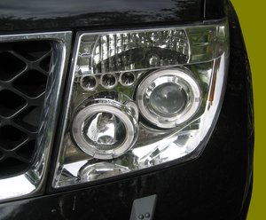 Nissan Navara D40 LED twin Projector Headlight Kit CHROME Preview