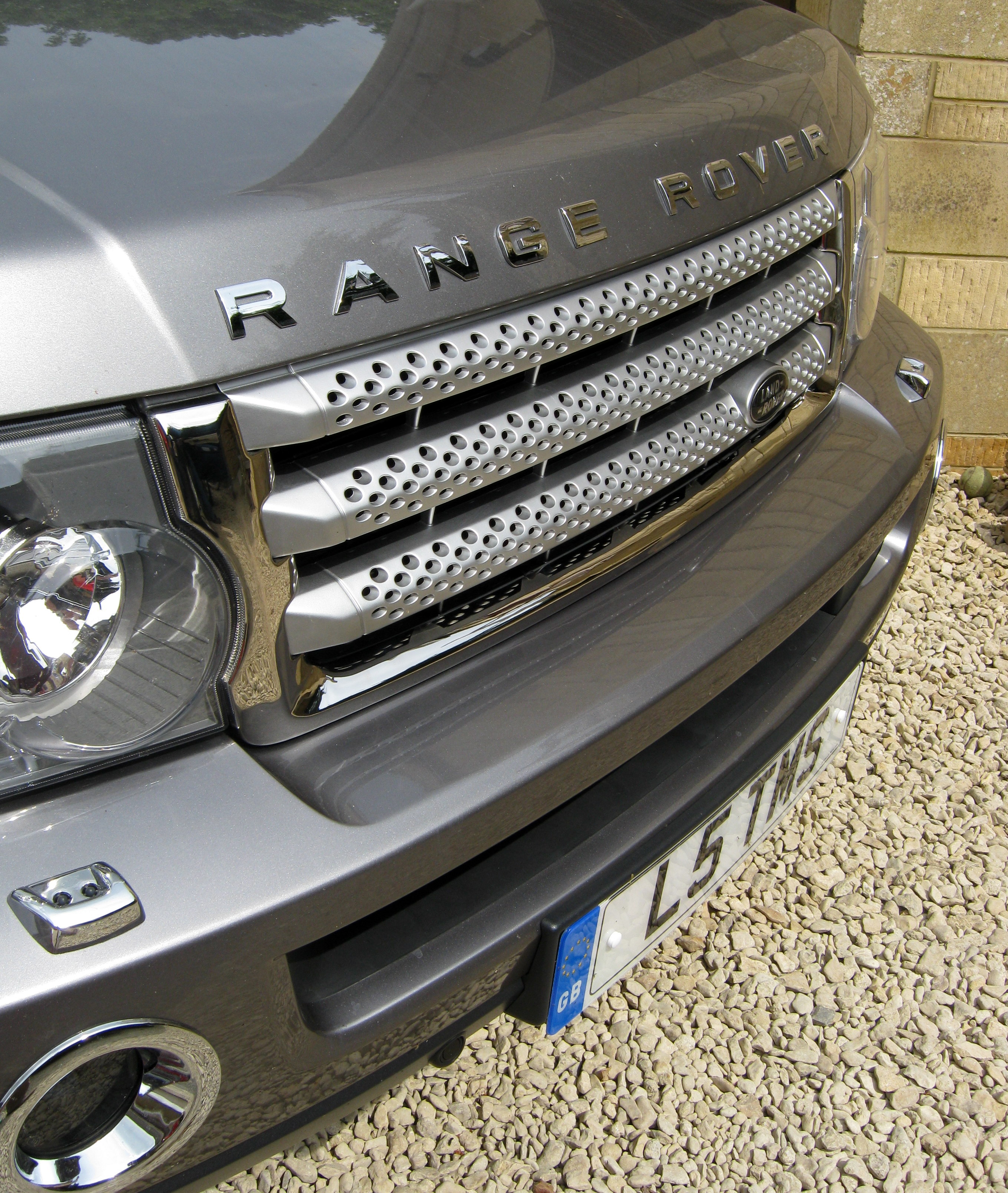 CHROME front GRILLE surround trim for Range Rover Sport HSE