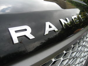 Range Rover Classic bonnet Lettering RANGE ROVER - Chrome Preview