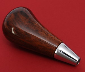 Toyota Hiux Mk6 Walnut Gear Knob - Automatic Preview