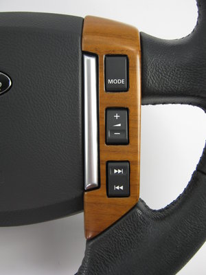 Range Rover Sport Steering Wheel Switch RIGHT - Walnut Preview