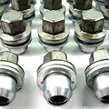 View Item Wheel nut kit to fit Range Rover Sport and Late L322 wheels to Early L322