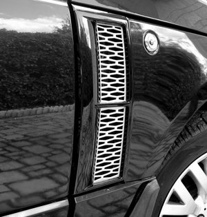 Range Rover L322 Supercharged Style Side Vents - BLACK & SILVER Preview