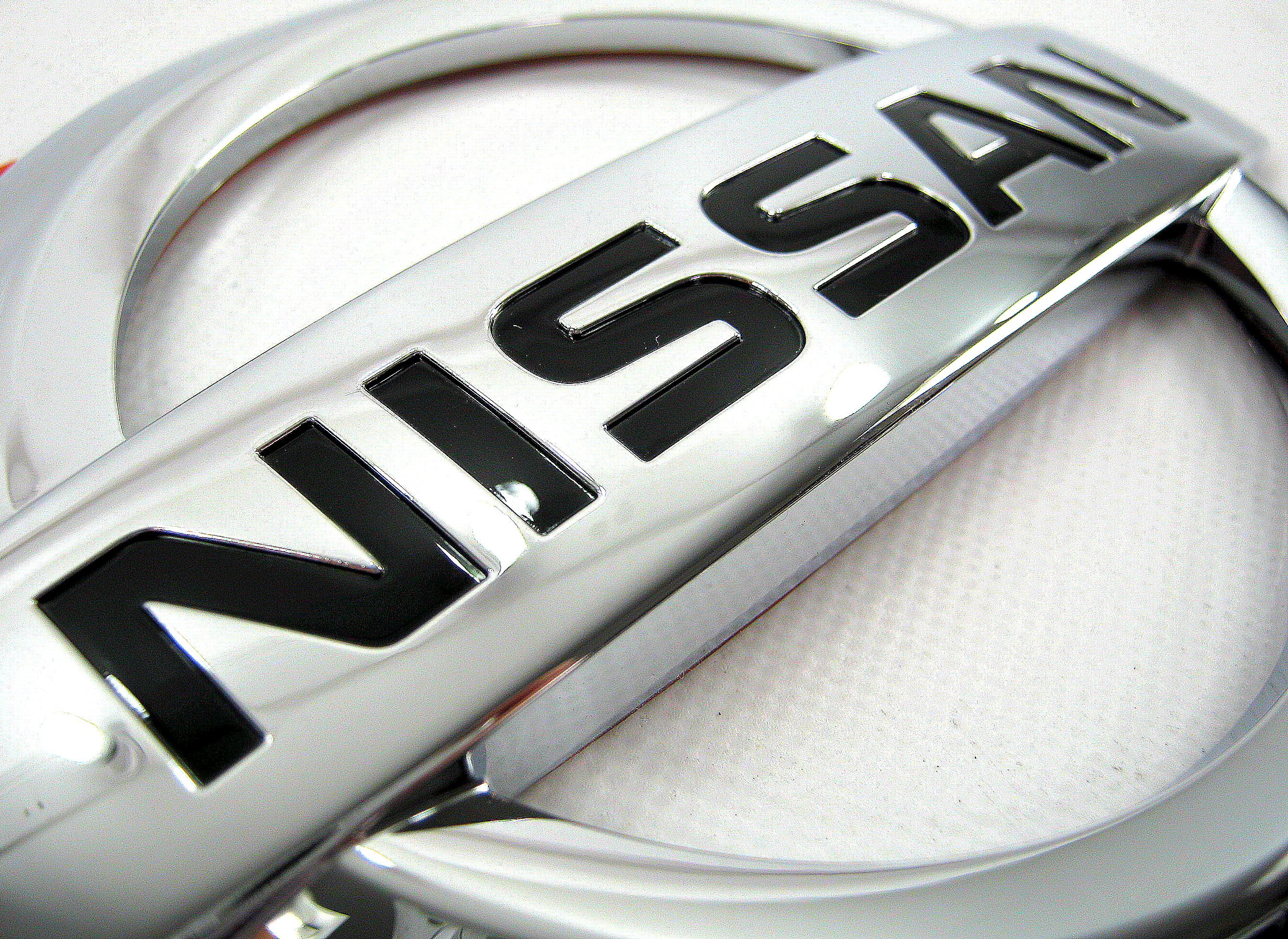 NISSAN chrome logo for Nissan Navara D40 Pickup Rear Tailgate badge