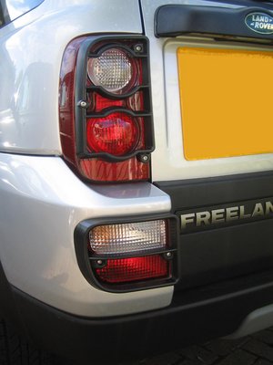 Landrover Freelander 1 Black Rear Light Guards 2005-2007 Preview