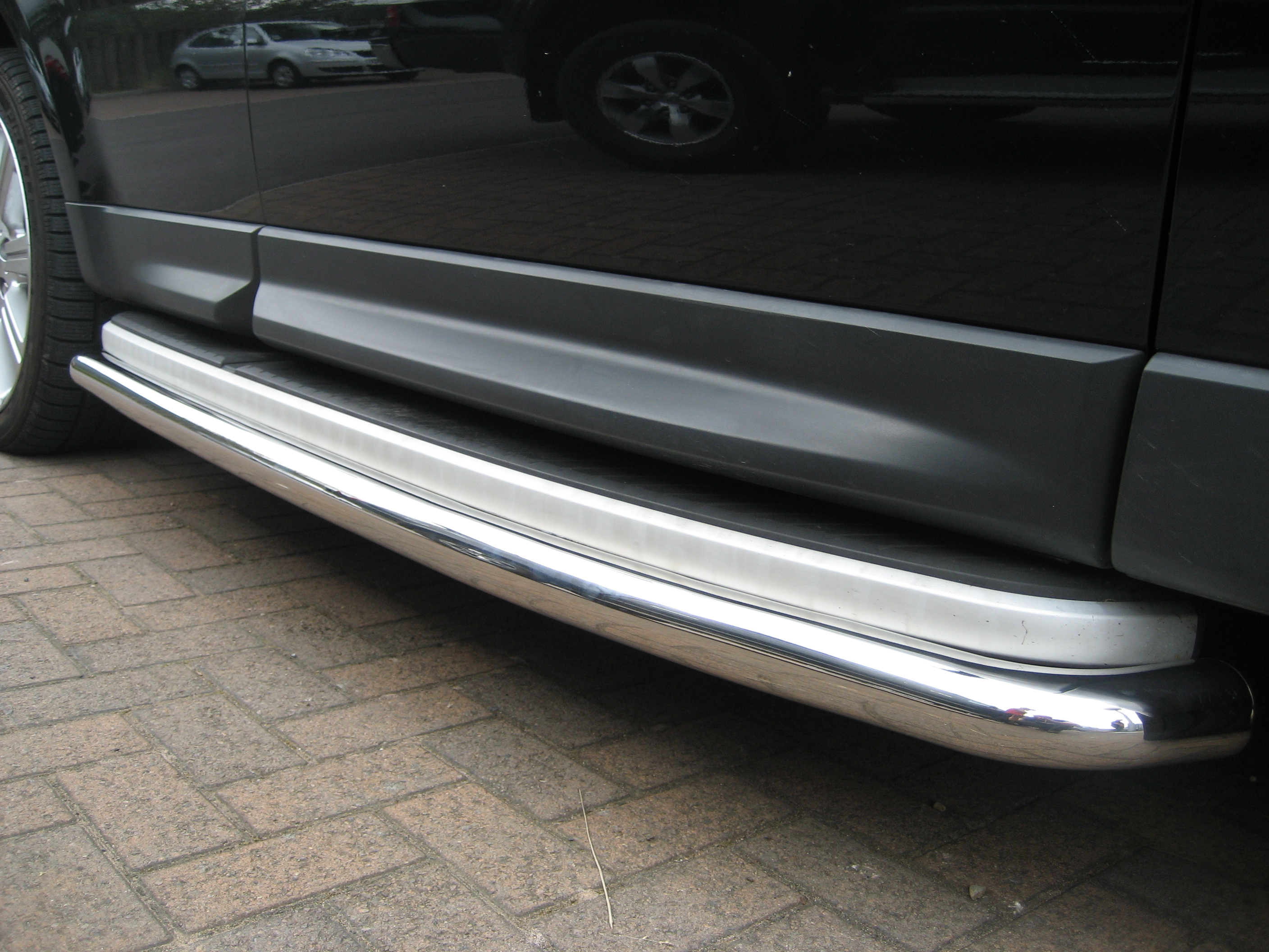 View Item Range Rover Sport Chrome Side Bars ( fit to genuine side steps )