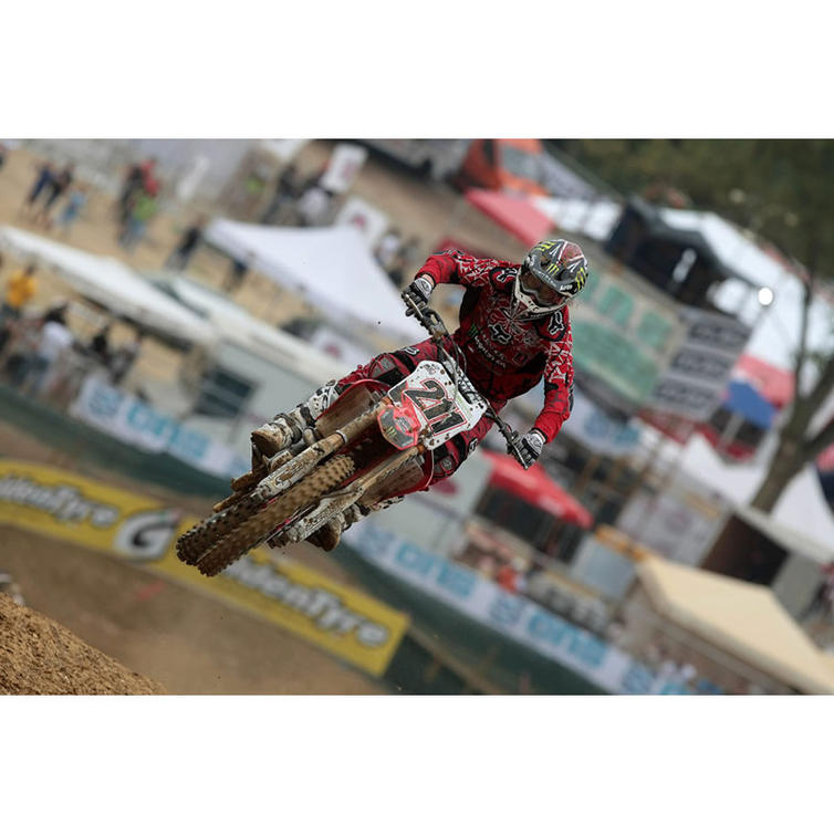 Airoh Stelt Monster Energy Motocross Helmet Clearance Airoh Stelt Monster Energy Motocross Helmet Clearance