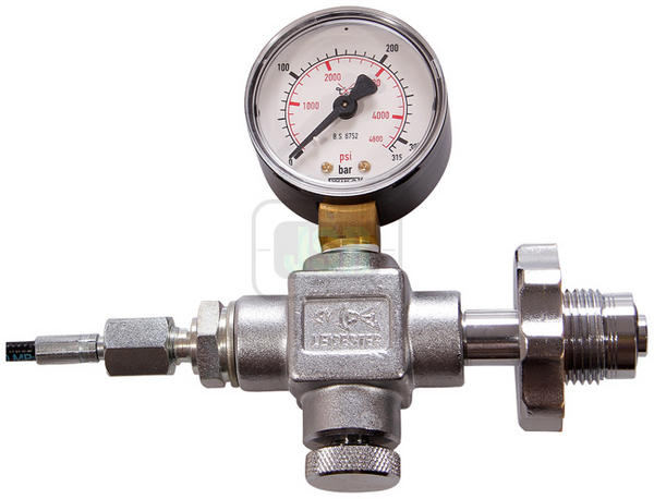 View Item MDE 300bar Din Charging System With Valve, Gauge & Hose H021920
