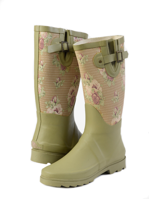 Ladies Garden Flower Wellies Vintage English Rose Print Outdoor