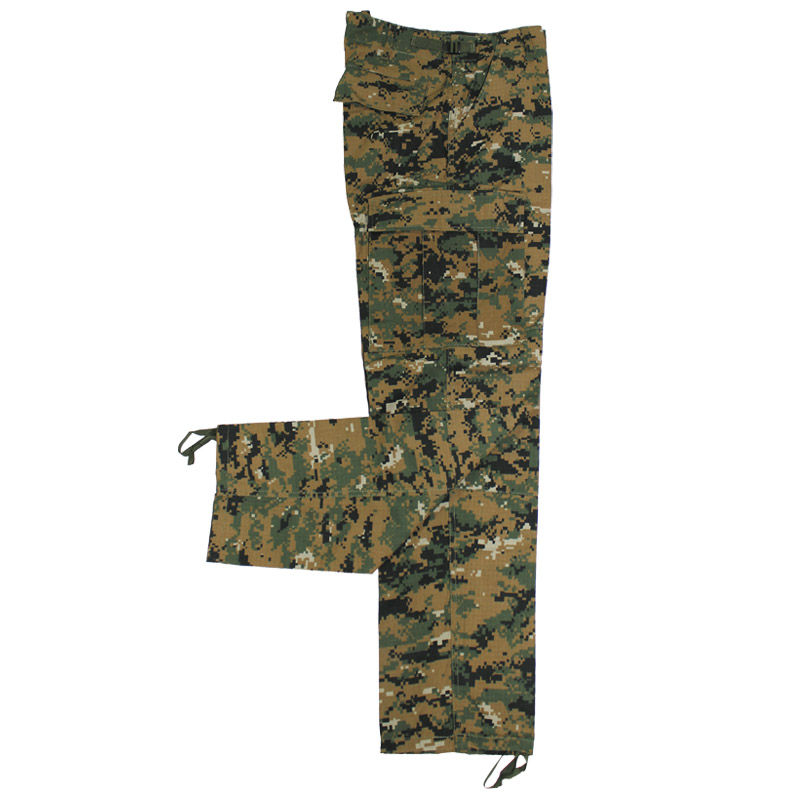 woodland camo cargo pants