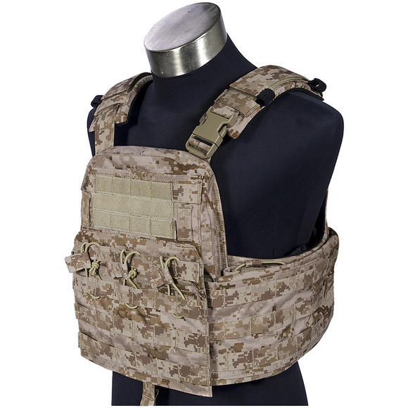 Flyye Field Compact Plate Carrier AOR1