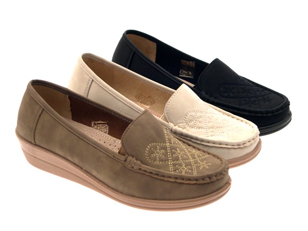 ladies soft leather mules