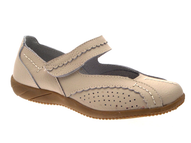 women's wide width casual mary jane shoe