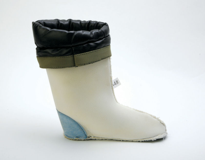 SUNDRIDGE 008 HOT FOOT BOOT LINERS Model No HFBL2 THERMAL BOOT LINERS