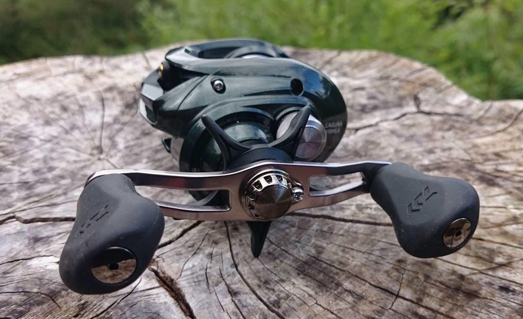 EX DISPLAY DAIWA LAGUNA BAITCASTER FISHING REEL LHW MODEL No. LGN100HLA