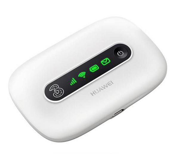 huawei e5220 mi fi mobile wireless modem locked to 3 white huawei e5220 mi fi mobile wireless modem locked to 3 white