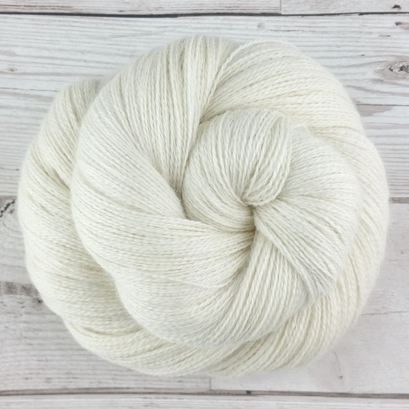 Sin Teñir 2 capas y encaje Yarns