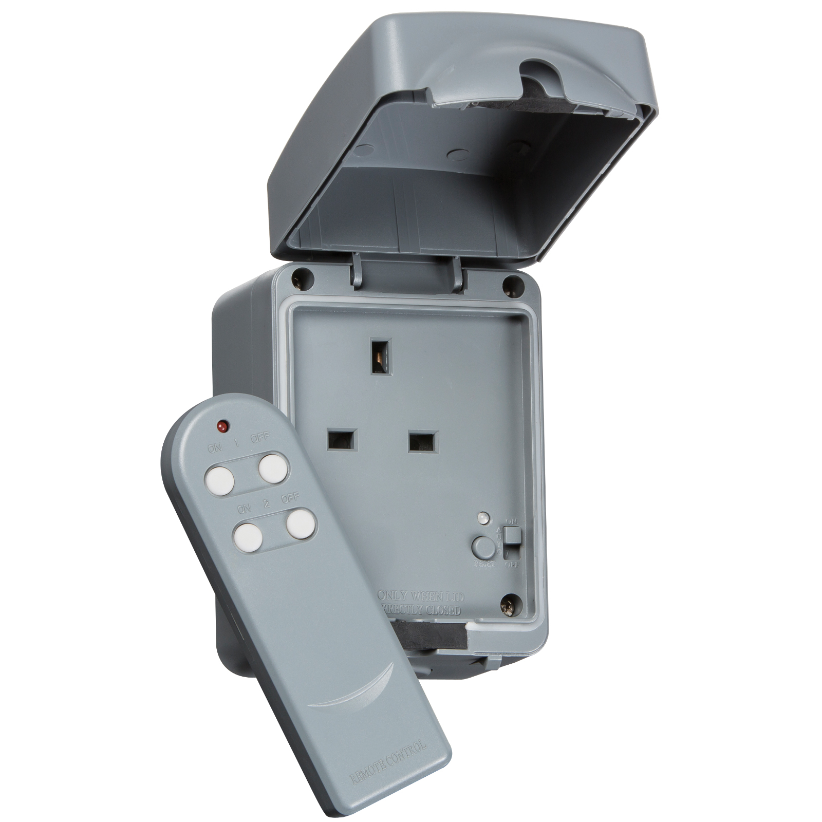 Knightsbridge Ip R Ip A G Remote Controlled Outdoor Socket