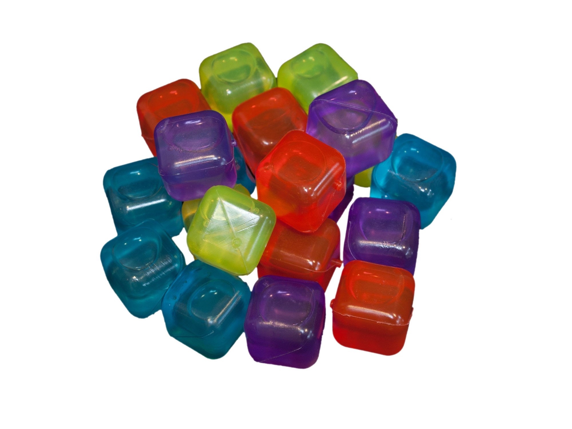 60x Fun Brightly Coloured Party Plastic Freezer Ice Cubes blendboutique