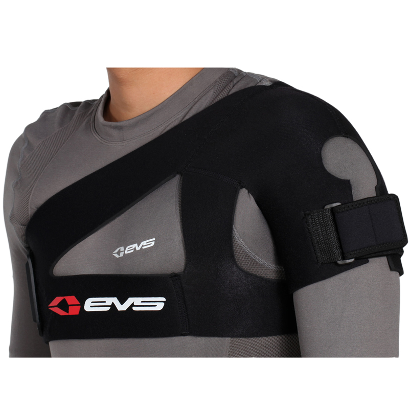 EVS SB02 Shoulder Support Strap Clearance