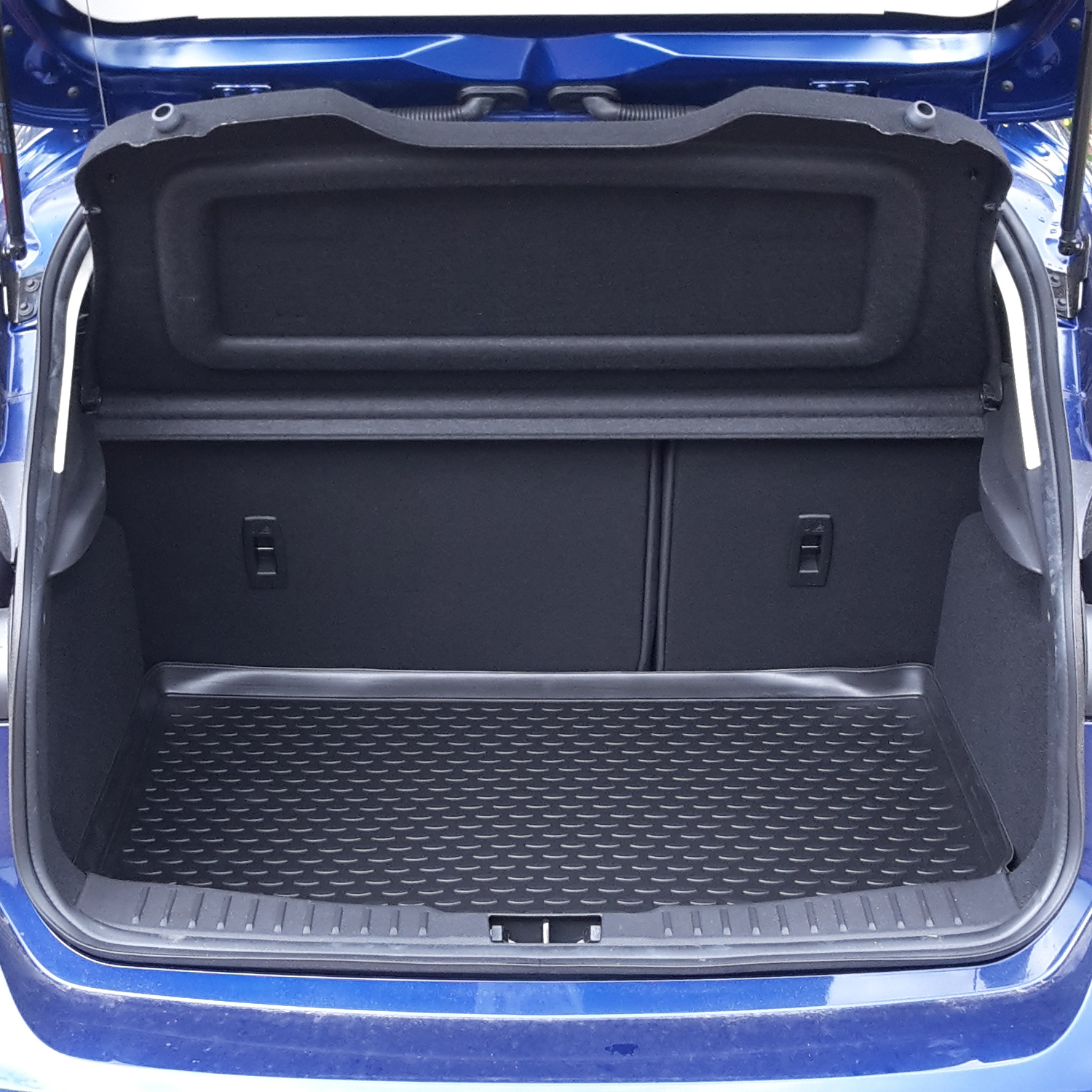 Novline Tailored Rubber Boot Liner to fit Ford Focus MK3 Hatchback 11