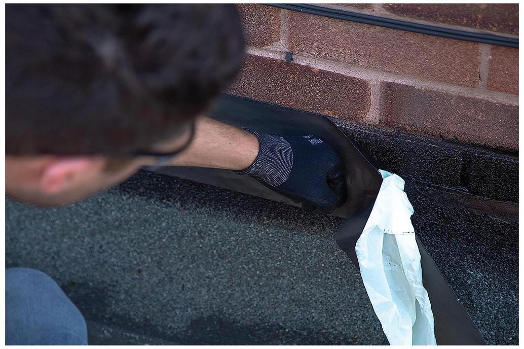 Ruban clignotant auto-adhésif Flashband 225 mm x 3,75 m pour toits, gris - 30812183