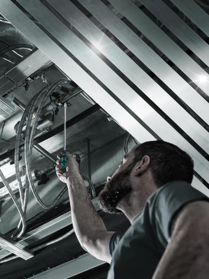 KraftForm Kompakt 300 mm Long Excentor de alcance y 6 piezas Juego de bits 27 XL Shk 1 0