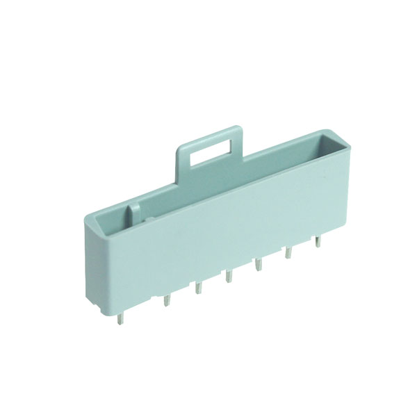 CamdenBoss CTM1300/7 Connettore PCB maschio polarizzato a 7 vie
