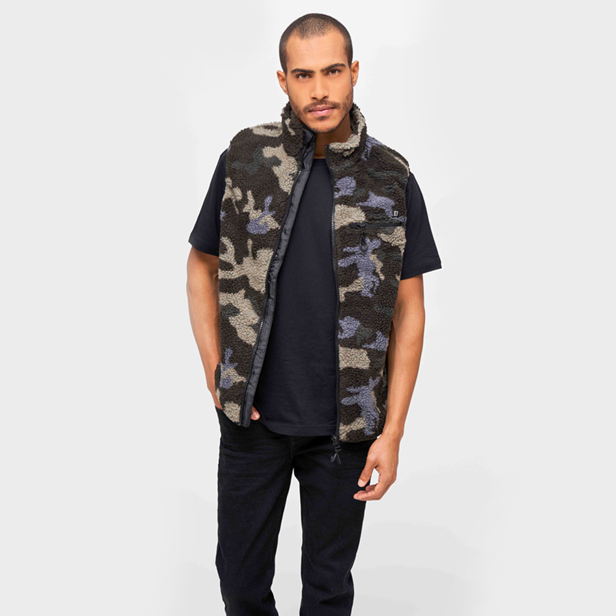 Brandit Teddyfleece Worker Vest Fluffy Warm Mens Winter Streetwear Dark Camo - Picture 2 of 9