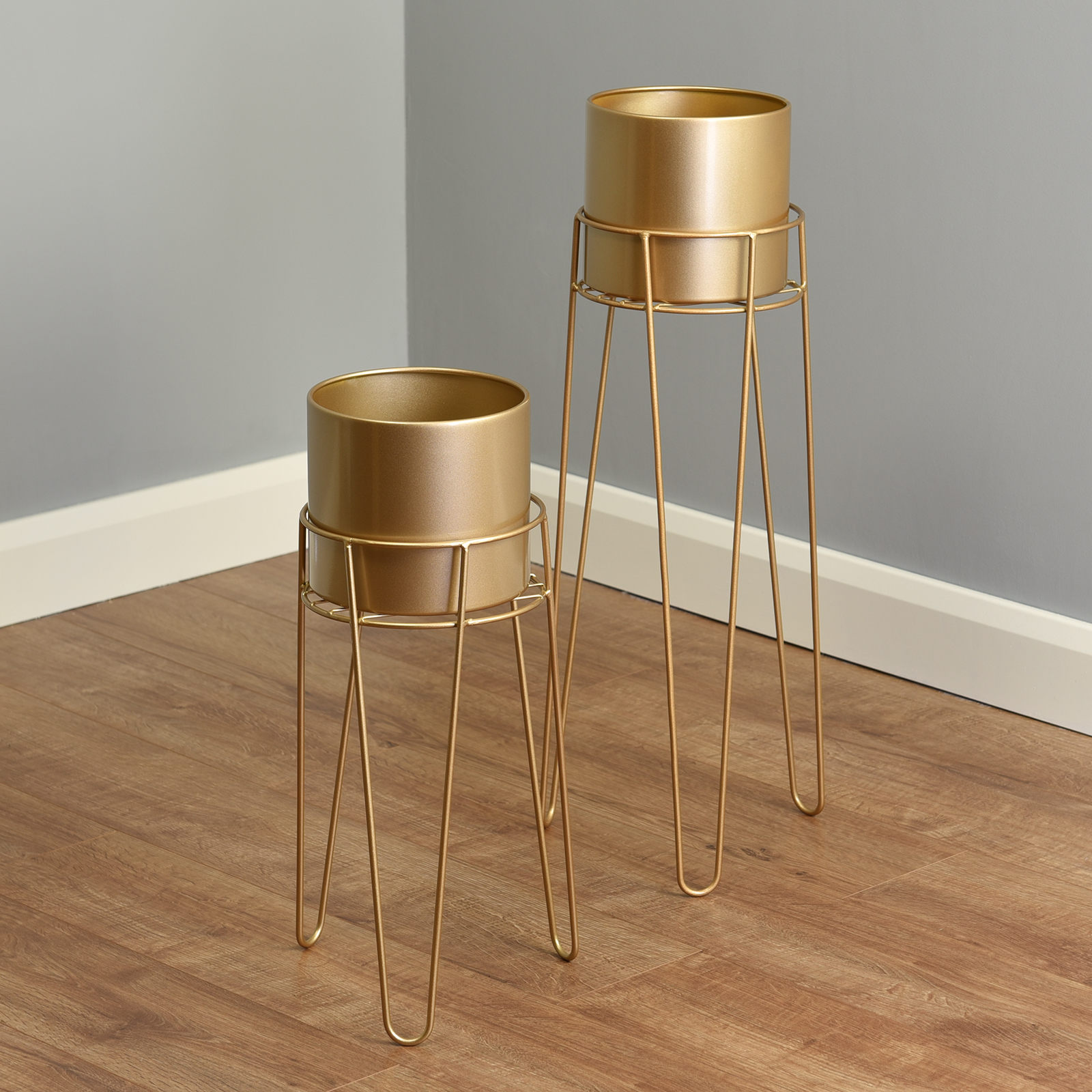 Hartleys Tall Indoor Metal Hairpin Leg Plant Pots & Stands For Hall