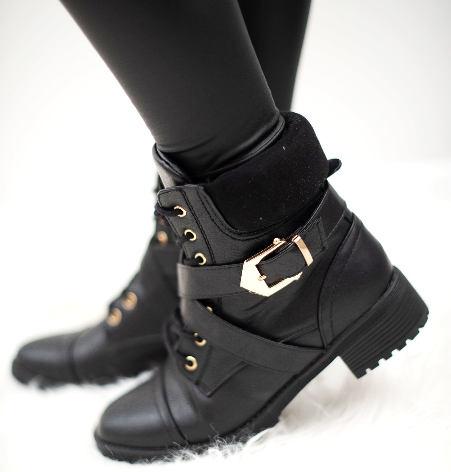 flat combat boots