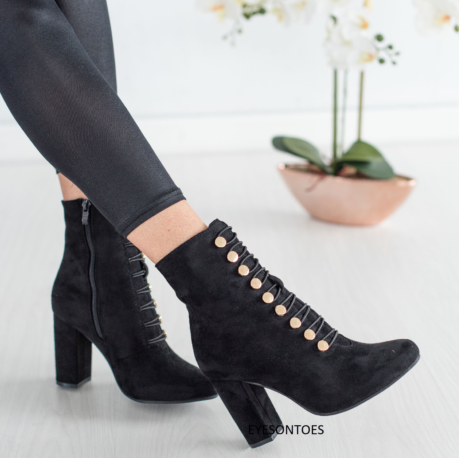 ladies shoe boots black