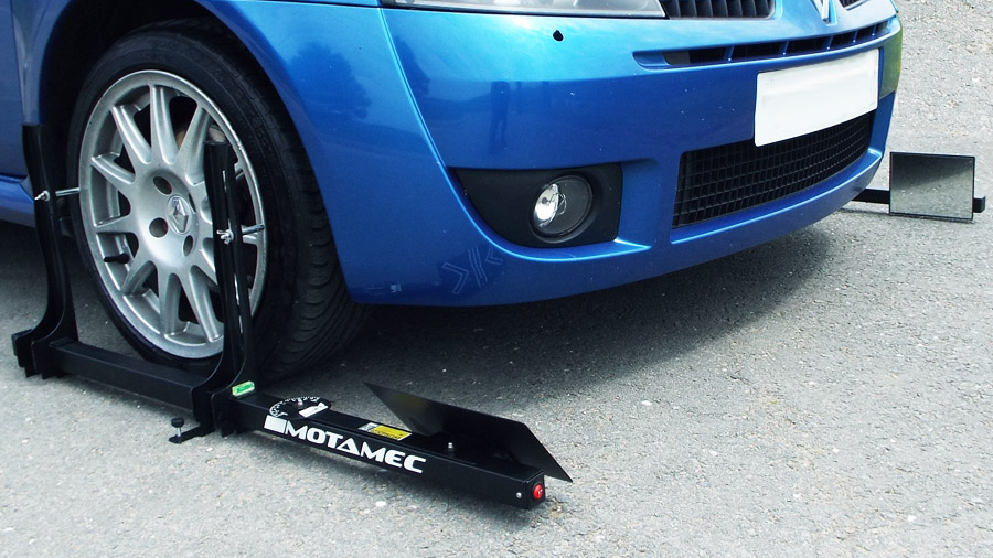 Motamec Laser Wheel Alignment Tracking Gauge Gauges Toe in out eBay