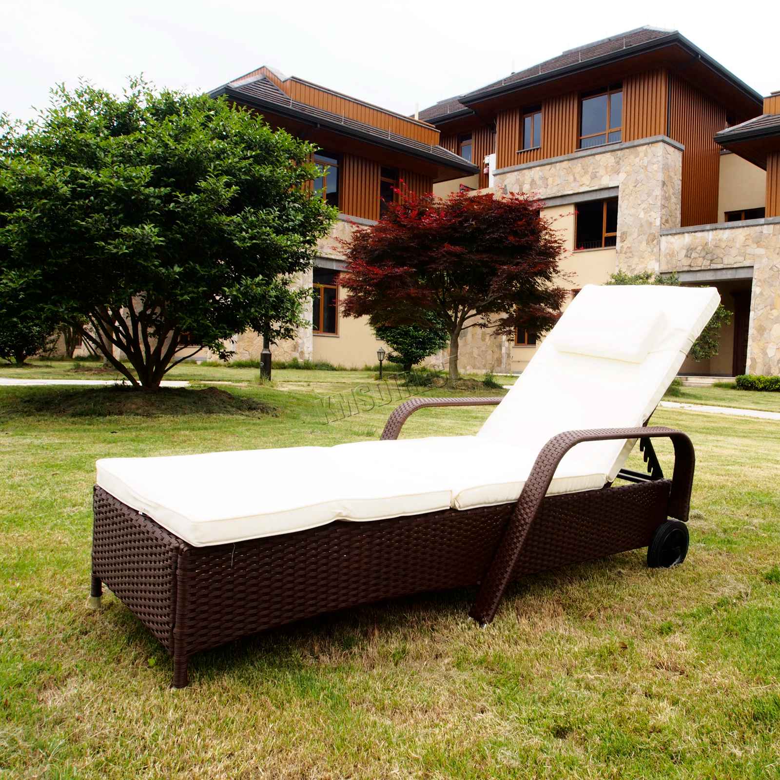 BIRCHTREE Rattan Day Chair Recliner Sun Bed Lounger Wicker Garden