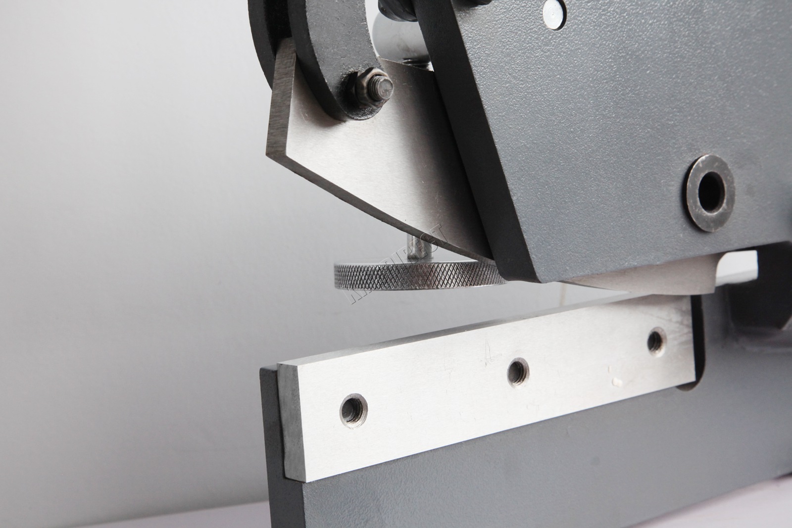 SwitZer Sheet Metal Cutting Tool Hand Lever Shear 8" 200MM Blade Manual