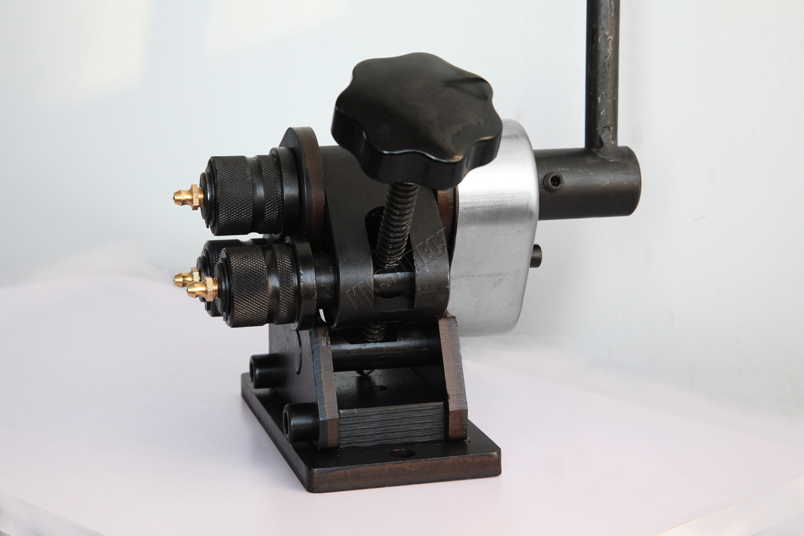 SwitZer Manual Ring Roller Bender Tool Metal Sheet Roll Bending Rolling