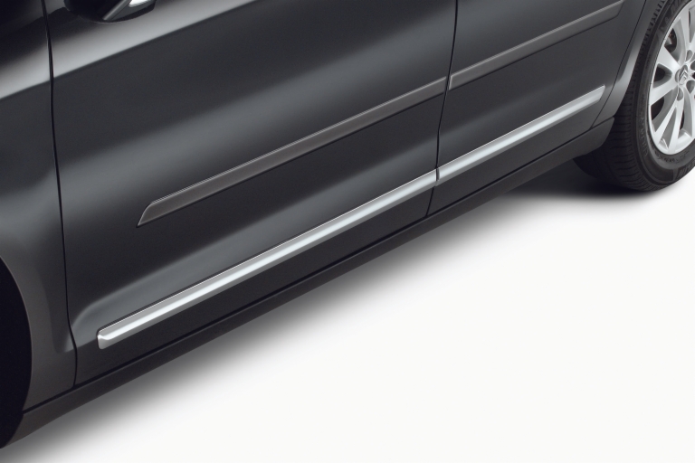 PEUGEOT 508 SIDE RUBBING STRIPS [Fits all 508 models] 1.6 2.0 2.2 HDI NEW!