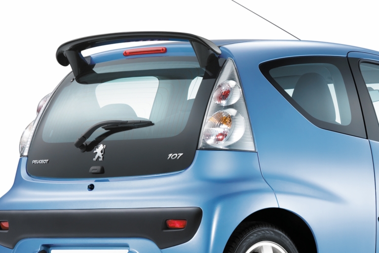 Peugeot 107 салон