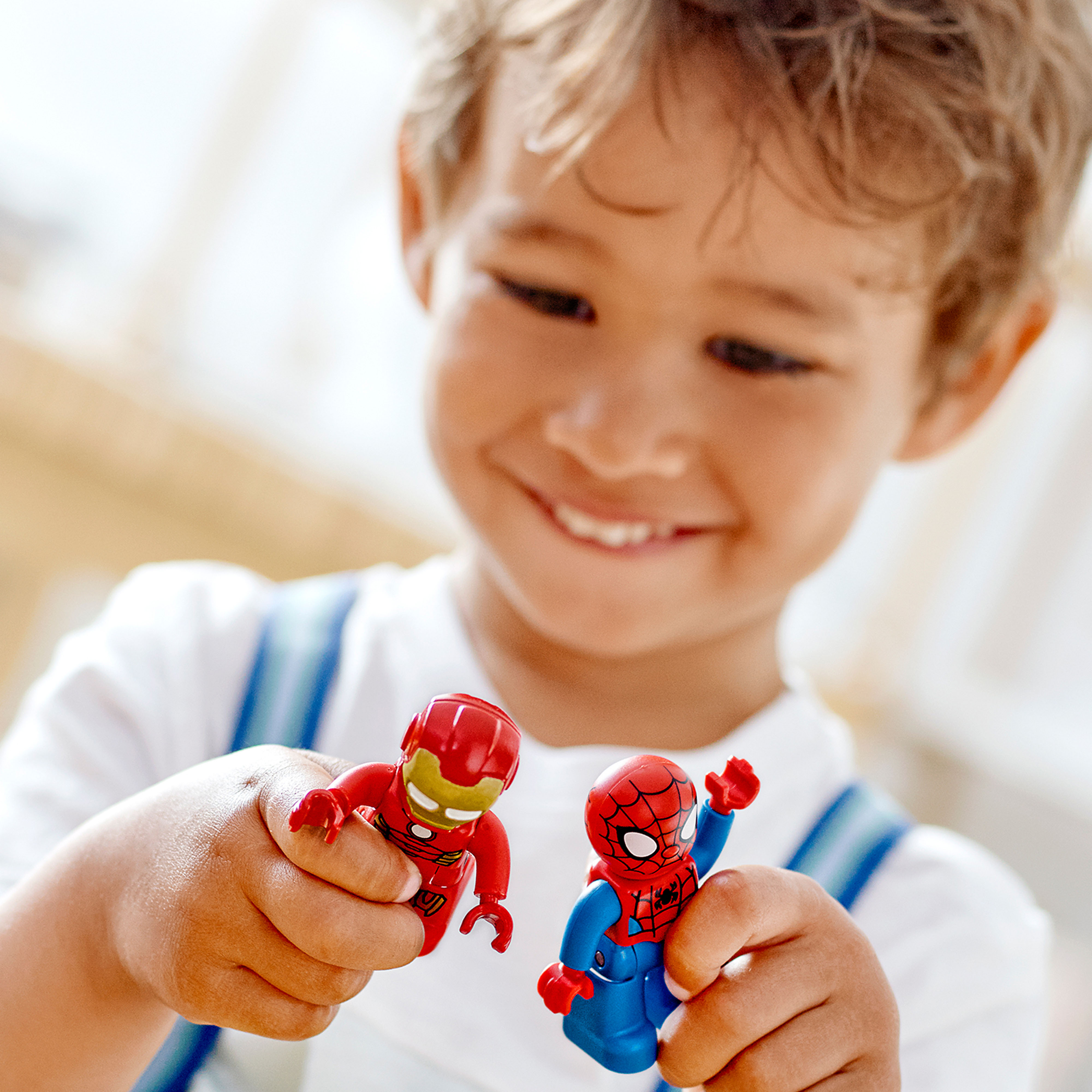 lego duplo marvel super heroes lab 10921