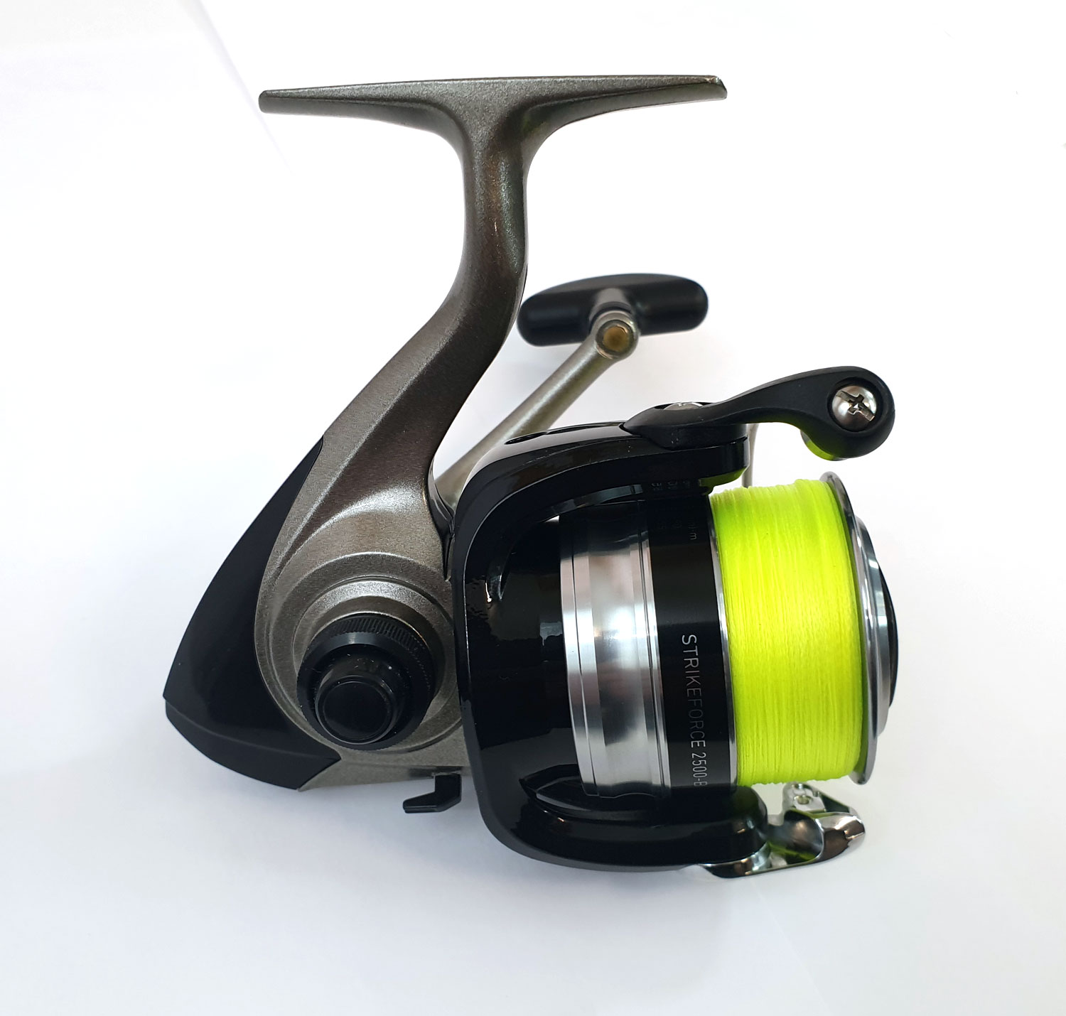 Special Offer Daiwa Strikeforce 2500 Spinning Reel Fully Loaded with J ...