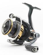 New Daiwa 17 Legalis LT Fishing Spinning Reels - All Sizes / Models