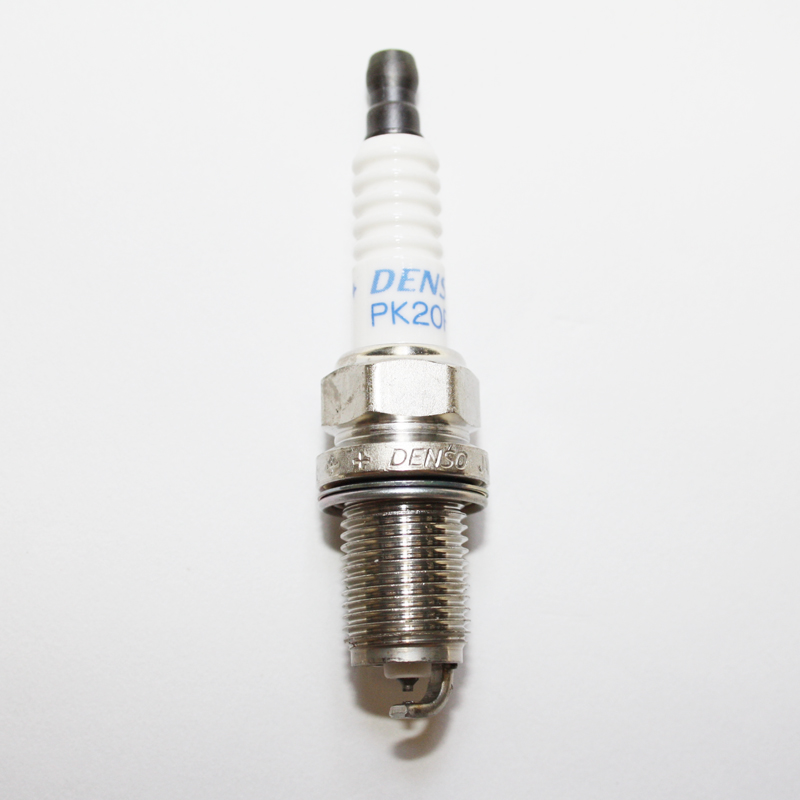 Denso PK20PR-P11 Spark Plug Platinum PK20PRP11 3141 Replaces PFR6J-11 ...