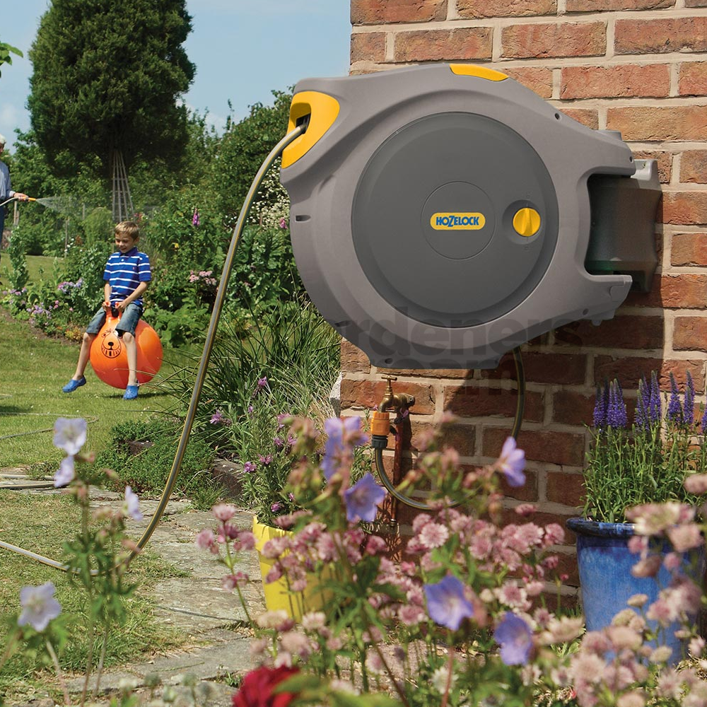 HOZELOCK AUTO RETRACTABLE REEL HOSE OUTDOOR GARDEN WALL MOUNTED VARIOUS