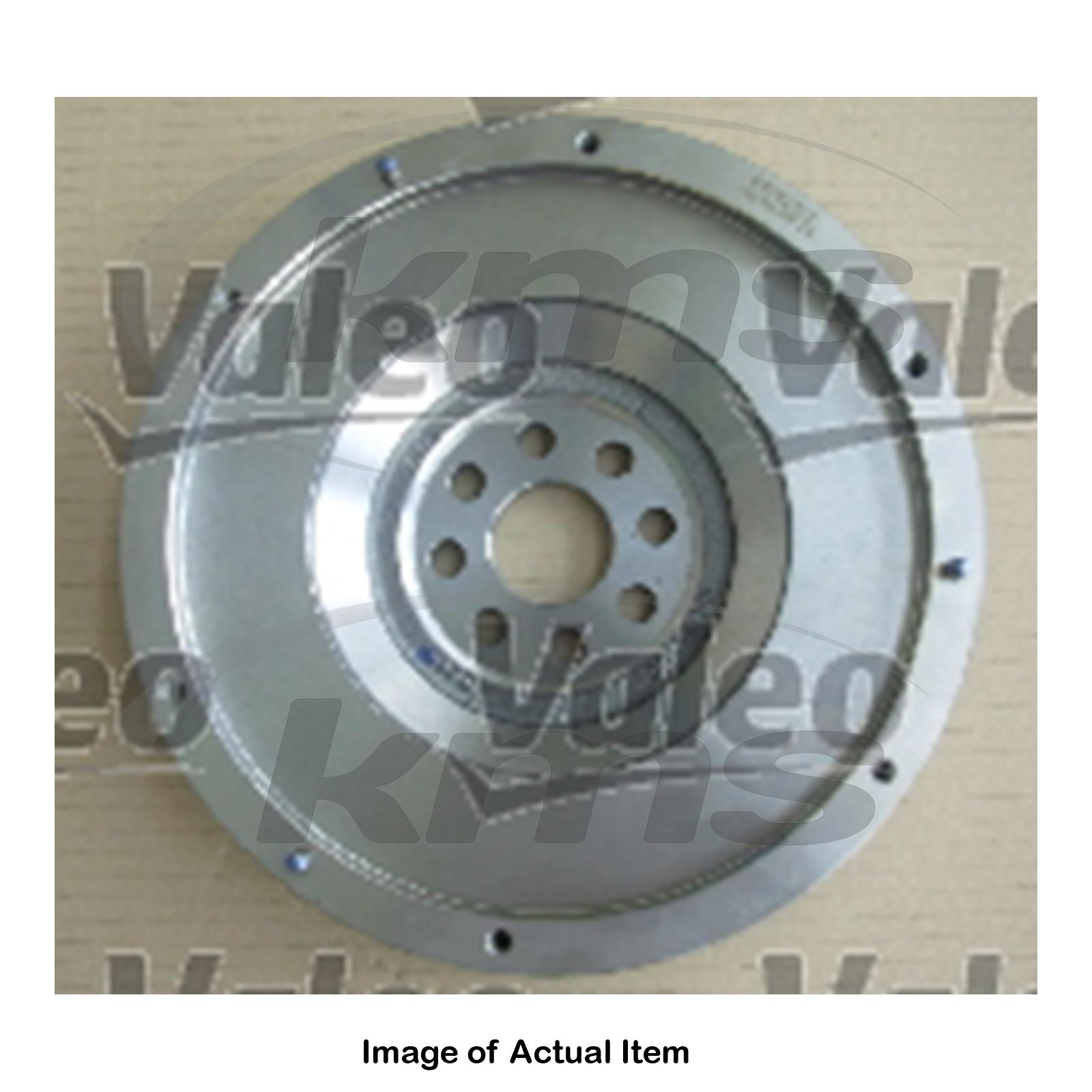 Tama/ño: 7,5 x 7 cm LFANH Cenicero port/átil de Coches Multi-funci/ón de aleaci/ón de Aluminio del cenicero del Coche Desmontable a Prueba de Agua Retardante de Llama Cenicero para Coche Silver