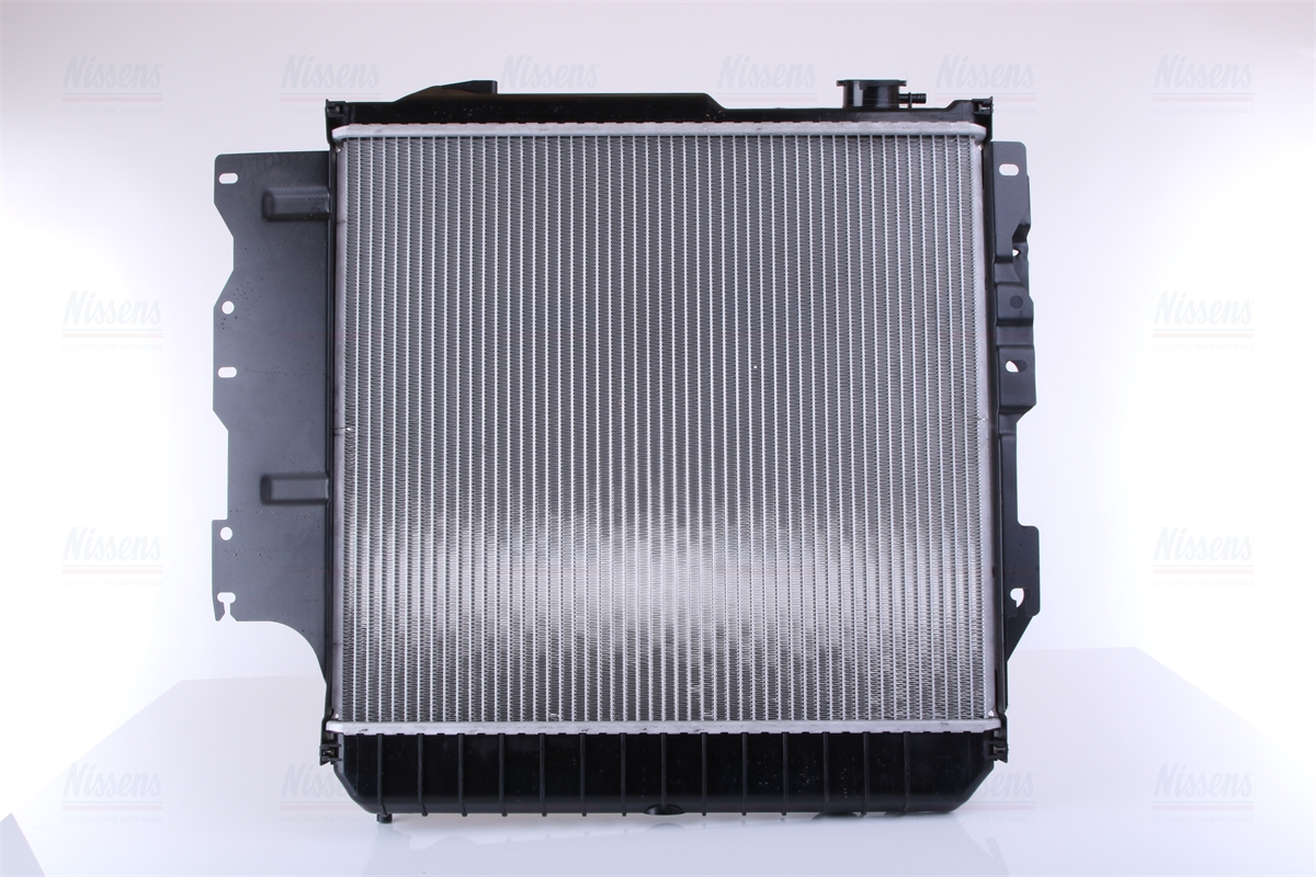 Nissens Engine Coolant Radiator 61015