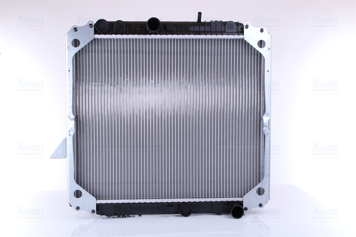 Nissens Engine Coolant Radiator 62747