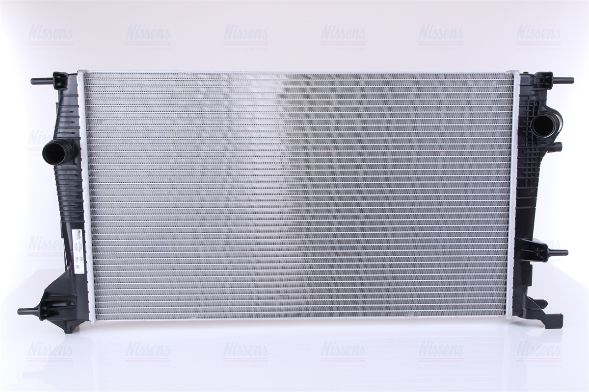 Nissens Engine Coolant Radiator 637607