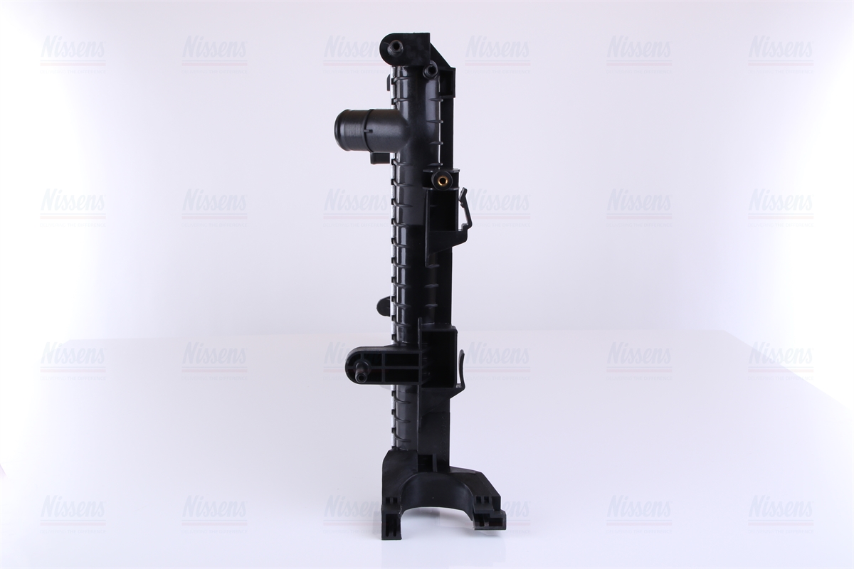 Nissens Engine Coolant Radiator 637616