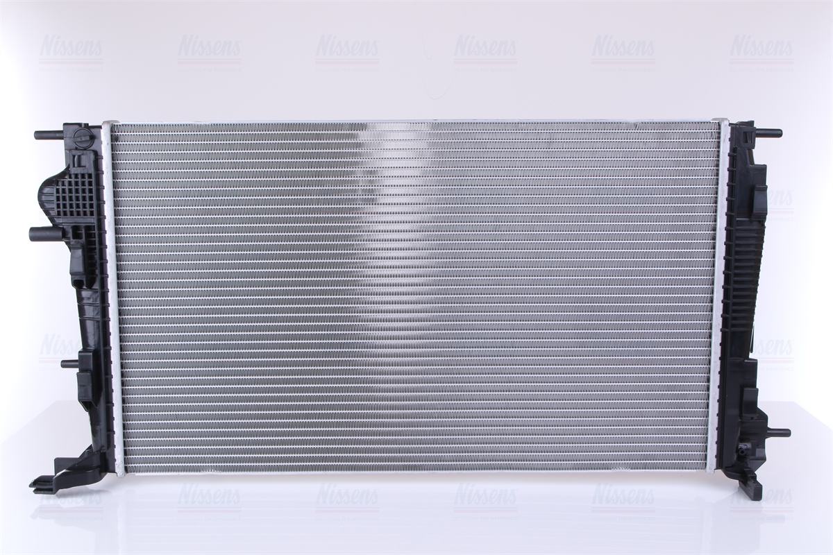 Nissens Engine Coolant Radiator 637617