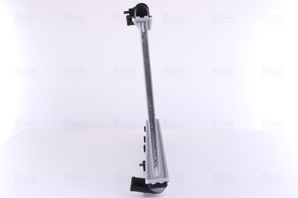 Nissens Engine Coolant Radiator 64713